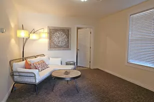 1215 NE 6th St, Grants Pass, OR 97526 - Photo 14