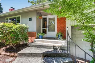 635 Chestnut St, Ashland, OR 97520 - Photo 2