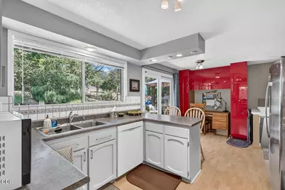 635 Chestnut Street, Ashland, OR 97520 - Photo 12