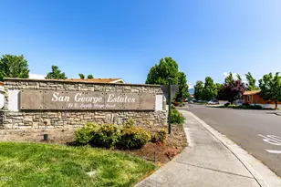 10 E South Stage Rd, Medford, OR 97501 - Photo 48