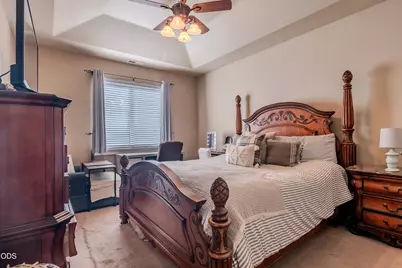 751 Tivoli Drive, Medford, OR 97501 - Photo 12