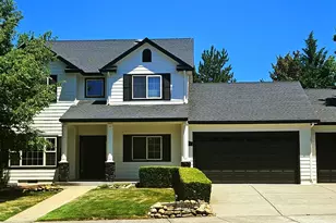 241 Fieldbrook Ct, Medford, OR 97504 - Photo 2