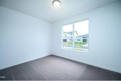 1129 Pumpkin Ridge Drive #318, Eagle Point, OR 97524 - Photo 18