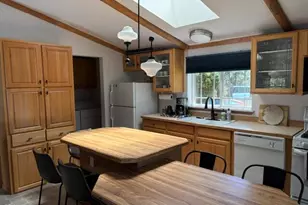 142015 Blue Sky Way, Crescent Lake, OR 97733 - Photo 12
