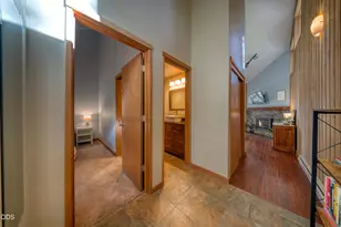 19717 SW Mount Bachelor Dr, Bend, OR 97702 - Photo 4