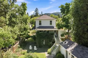 541 Fairview St, Ashland, OR 97520 - Photo 24