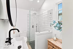 541 Fairview St, Ashland, OR 97520 - Photo 40