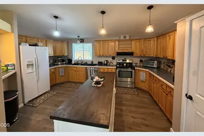 345 SW C Street #UNIT 10, Madras, OR 97741 - Photo 6