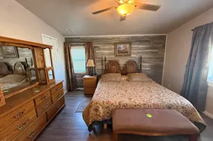 345 SW C St, Madras, OR 97741 - Photo 14