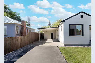 2326 Wantland Avenue, Klamath Falls, OR 97601 - Photo 2