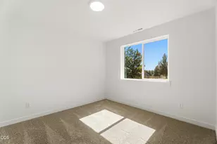 6075 NW Elliott St, Prineville, OR 97754 - Photo 32