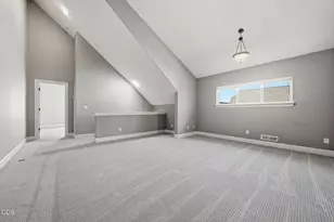 19358 S W Laurelhurst Way, Bend, OR 97702 - Photo 32