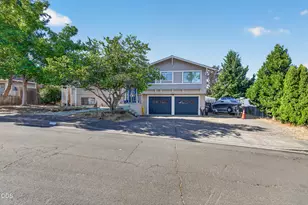 2570 Samoan Wy, Medford, OR 97504 - Photo 4