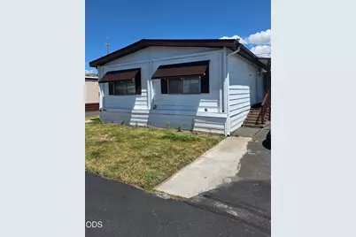 3500 Summers Lane #UNIT 27, Klamath Falls, OR 97603 - Photo 2