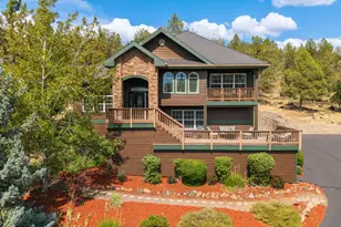 9629 Kestrel Rd, Klamath Falls, OR 97601 - Photo 1