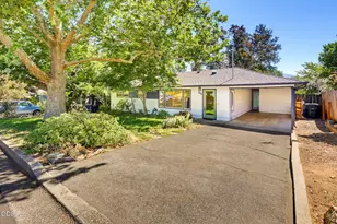 840 Harmony Ln, Ashland, OR 97520 - Photo 6