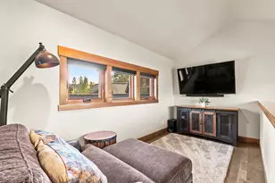 56604 Sunstone Loop, Bend, OR 97707 - Photo 54