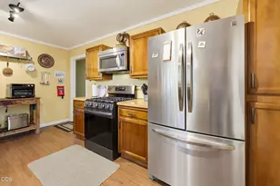 1836 Woodlawn Dr, Medford, OR 97504 - Photo 18