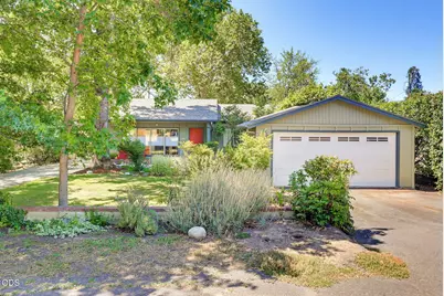1836 Woodlawn Drive, Medford, OR 97504 - Photo 4