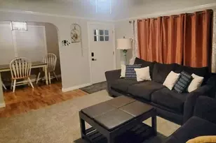 2406 Gettle St, Klamath Falls, OR 97603 - Photo 2