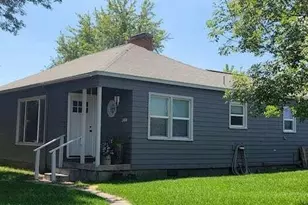 2404 Gettle St, Klamath Falls, OR 97603 - Photo 2
