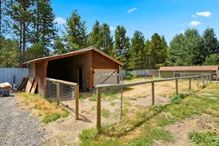 16025 Sunset Ln, La Pine, OR 97739 - Photo 52