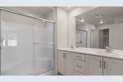 2579 Addysen Park Way, Medford, OR 97501 - Photo 24