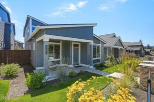 20855 SE Caldera Dr, Bend, OR 97702 - Photo 2