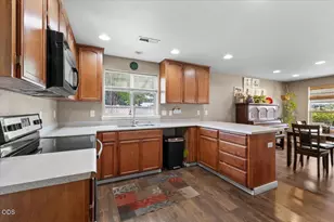 669 Karic Way, Eagle Point, OR 97524 - Photo 12