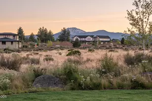 62313 McClain Dr, Bend, OR 97703 - Photo 16