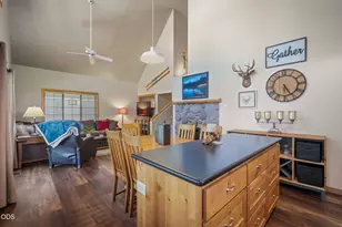 57499 Circle Four Ln, Sunriver, OR 97707 - Photo 16