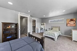 20496 SE Clover Crst Ct, Bend, OR 97702 - Photo 38