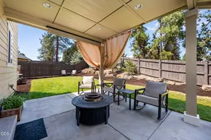 20496 SE Clover Crst Ct, Bend, OR 97702 - Photo 4