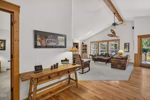 57641 Splitrock Ln, Sunriver, OR 97707 - Photo 12