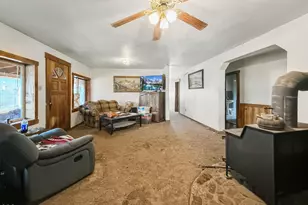 655 N Washington St, Prairie City, OR 97869 - Photo 4