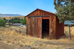 655 N Washington St, Prairie City, OR 97869 - Photo 26