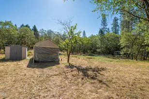 539 Roan Dr, Grants Pass, OR 97526 - Photo 36