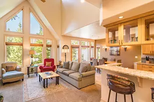 57074 Peppermill Cir, Sunriver, OR 97707 - Photo 10