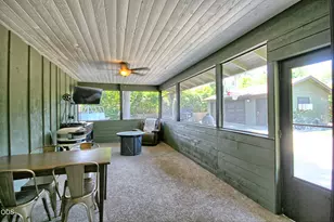 2162 Happy Valley Dr, Medford, OR 97501 - Photo 14