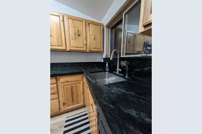 16947 Quartz Hill Road, Bend, OR 97707 - Photo 6