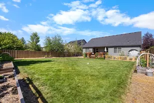 2644 Southwest 50th Street, Redmond, OR 97756 - Photo 26