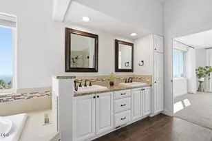1019 NW Hale Ct, Bend, OR 97703 - Photo 30
