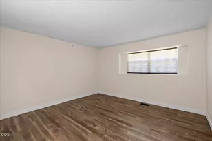 340 Miner Way, Jacksonville, OR 97530 - Photo 16