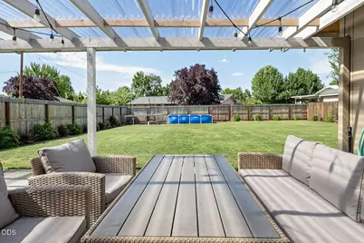 1770 Tanglewood, Medford, OR 97501 - Photo 6