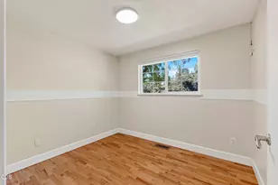 1730 SW Canyon Dr, Redmond, OR 97756 - Photo 30