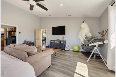7036 Griffin Lane, Jacksonville, OR 97530 - Photo 26