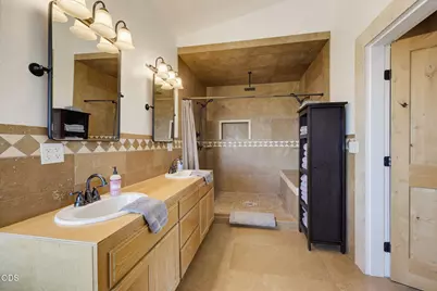 7036 Griffin Lane, Jacksonville, OR 97530 - Photo 30