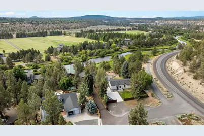 20007 Beaver Lane, Bend, OR 97703 - Photo 42