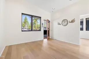 544 W Sisters Park Dr, Sisters, OR 97759 - Photo 24