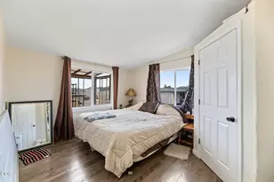 14525 Natoma Ave, White City, OR 97503 - Photo 6